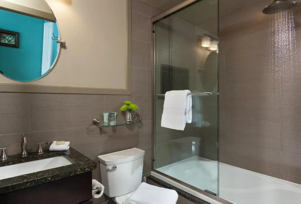 Deluxe Family Suite