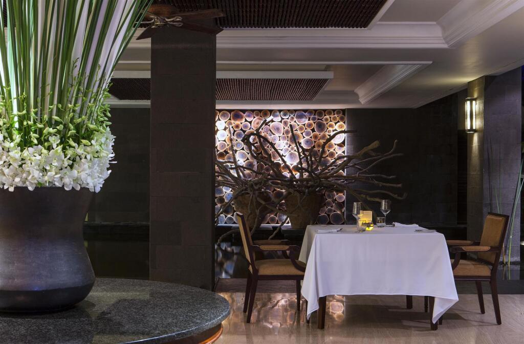 St Regis