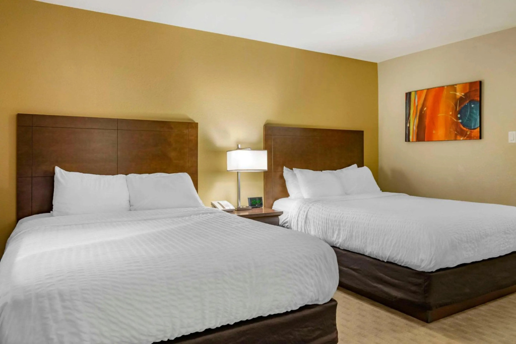 Quality Inn & Suites — 3