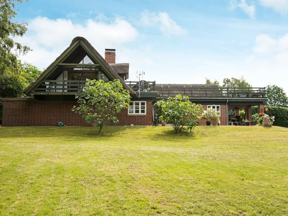 Cozy Holiday Home in Ebeltoft With Private Whirlpool - фото 11