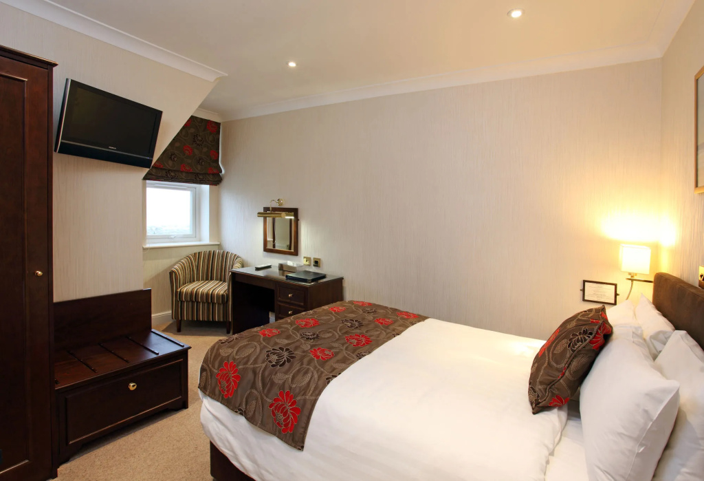 Imperial Hotel - 5