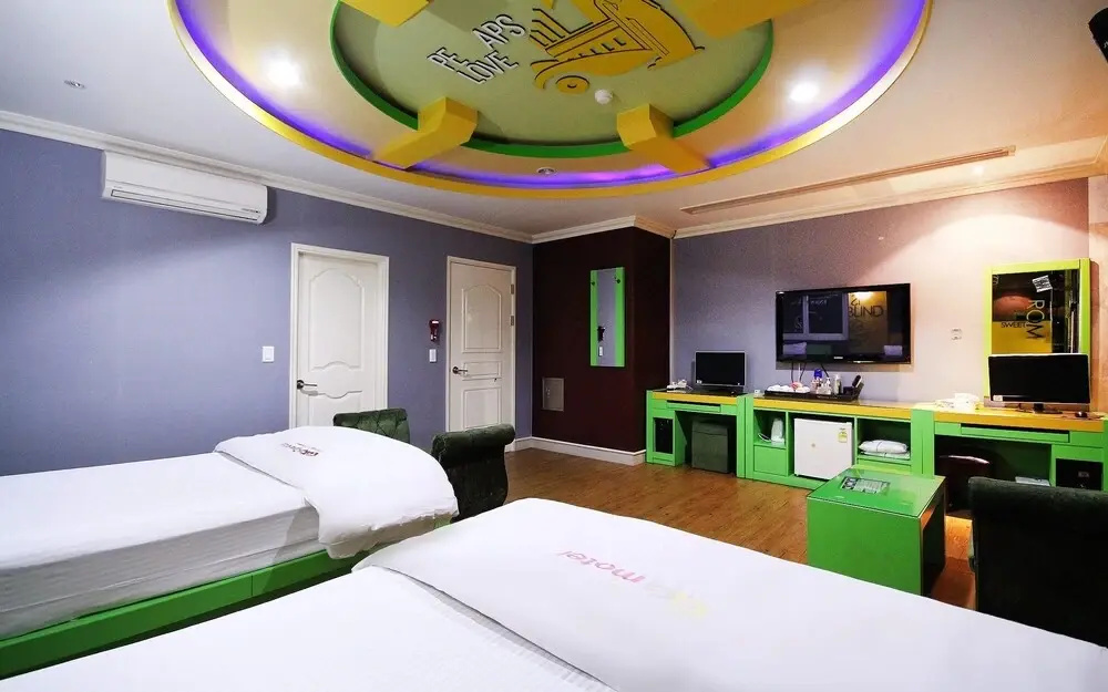 Hotel photo 5