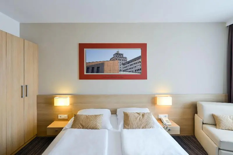 Ahotel Hotel Ljubljana - Chambres