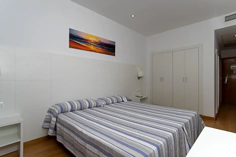 Standard room with balcony