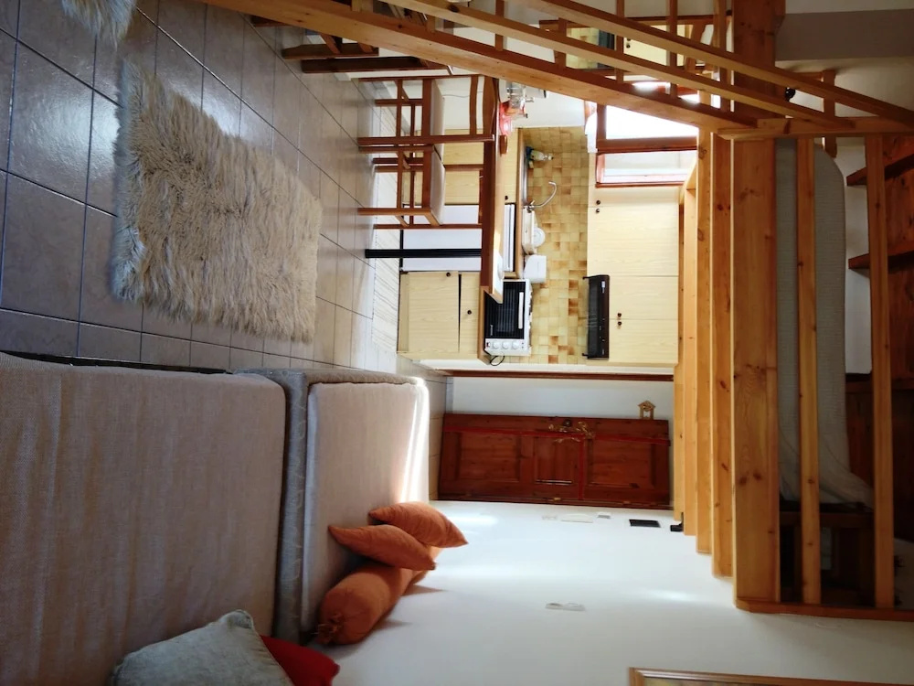 Double Attic Apartment with balcony (full double bed)