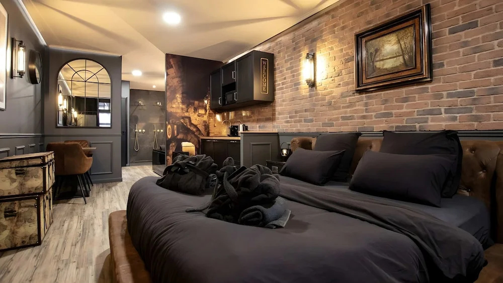 Afficher la photo 6 — La Suite des Arcades Grand Place Sauna et Balneo