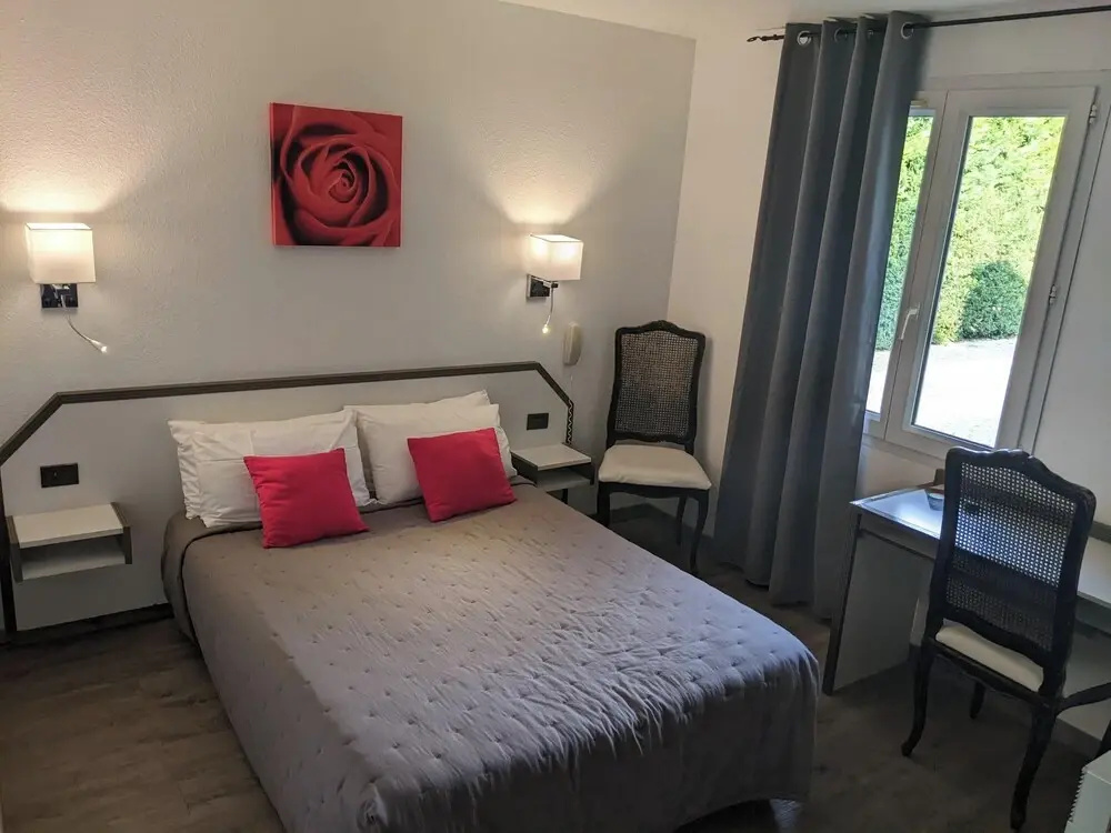 Le Pradet Hotel - Chambres