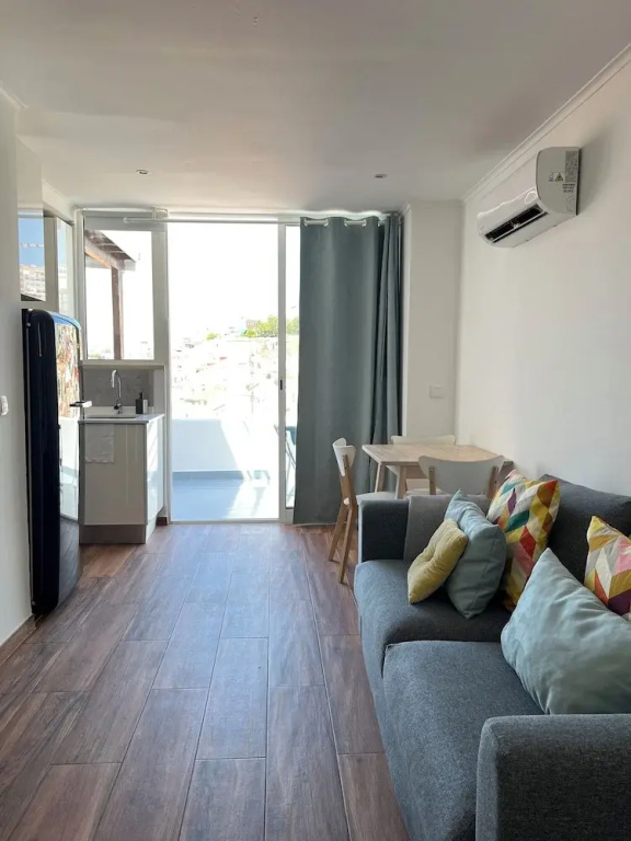 Double Apartment (full double bed)