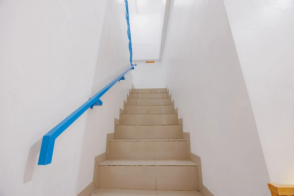Urbanview Hotel near Exit Tol BSD — 2