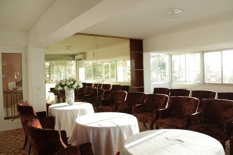 Hotel Ritz Sumbe - Général