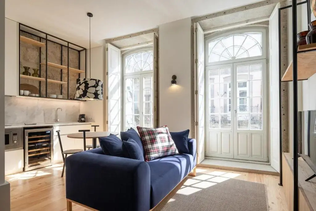 2 Bedrooms Duplex Apartment