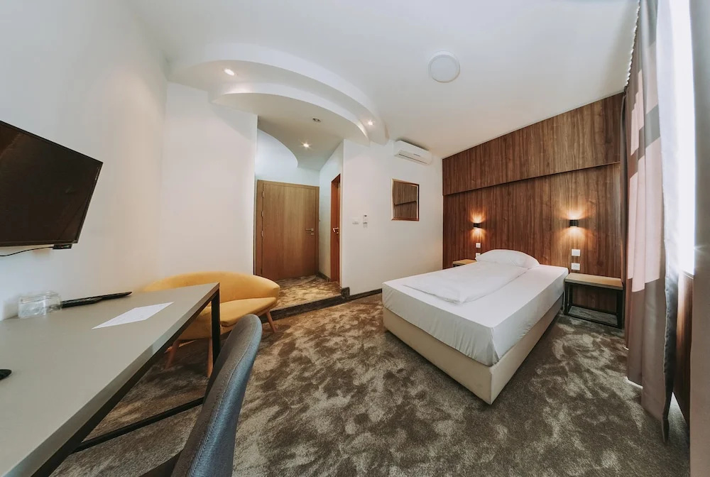 Economy Single room (single bed)