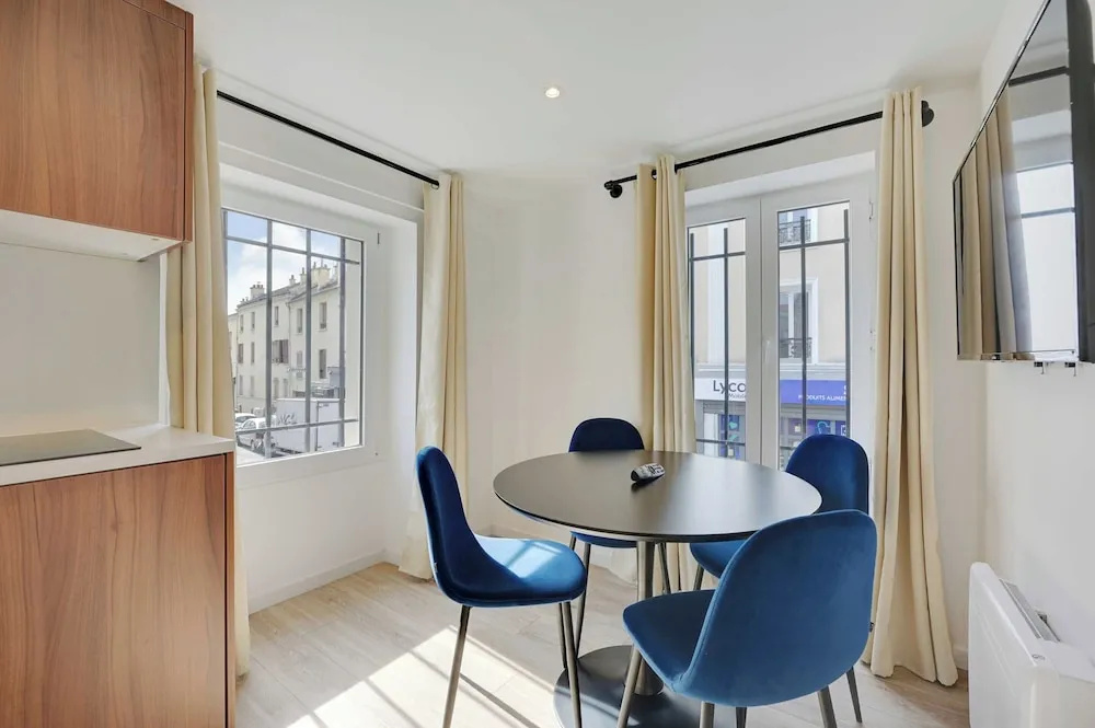 Pleasant and Bright apt - 1bd/2p - Aubervilliers — фото