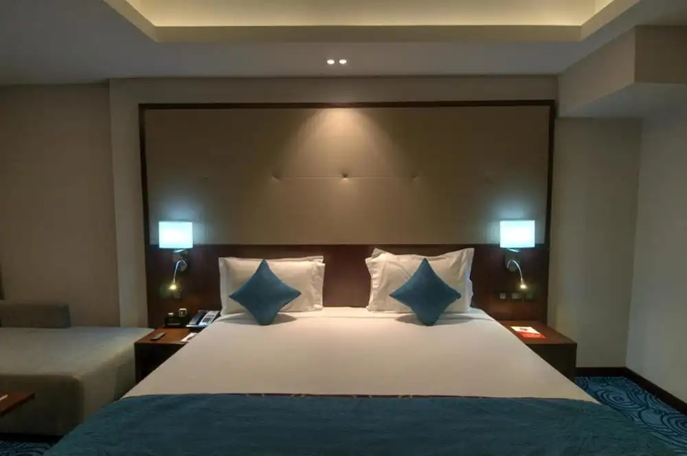 1 Bedroom Deluxe Double room with pool view (full double bed)