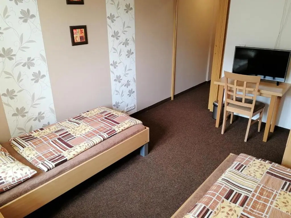 Vzdělávací Středisko a Hotel - Chambres