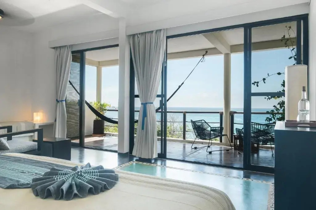 Manta Raya Hotel by null