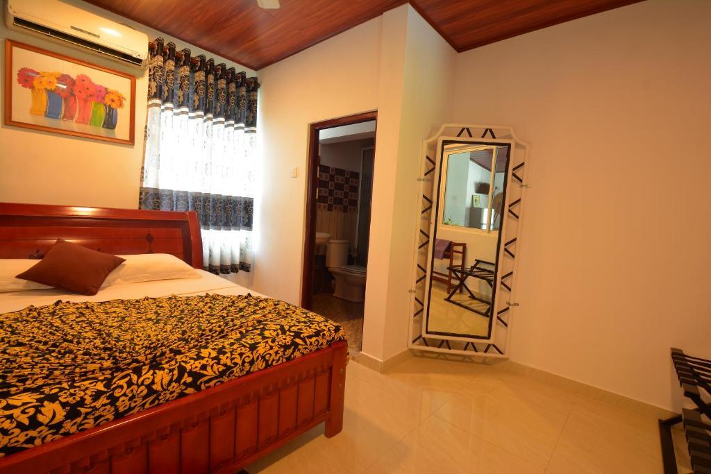 Kandy Riverside Villa