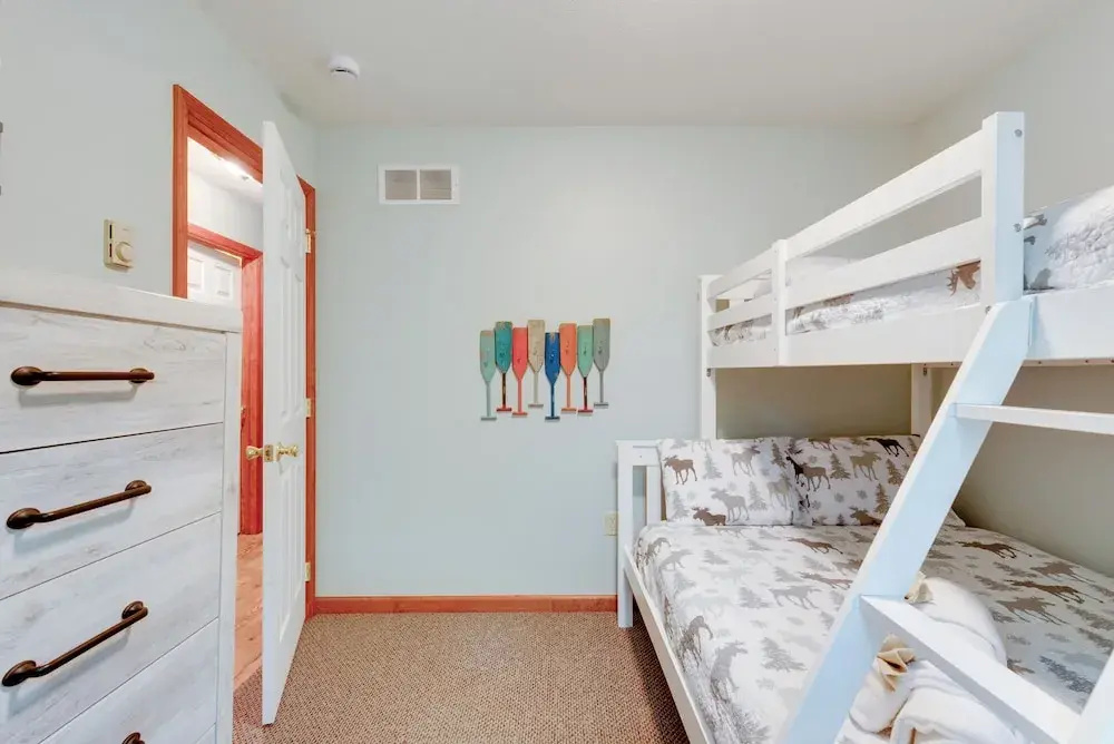 Game Room + Lake Access: Albrightsville Escape