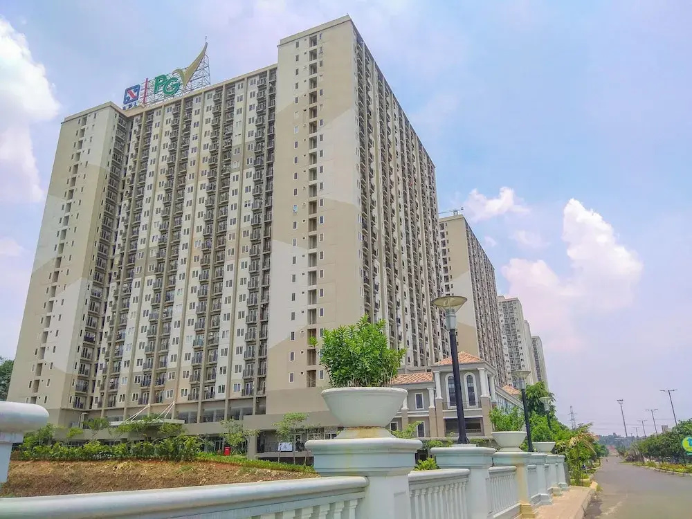 Basic 2Br Apartment Podomoro Golf View