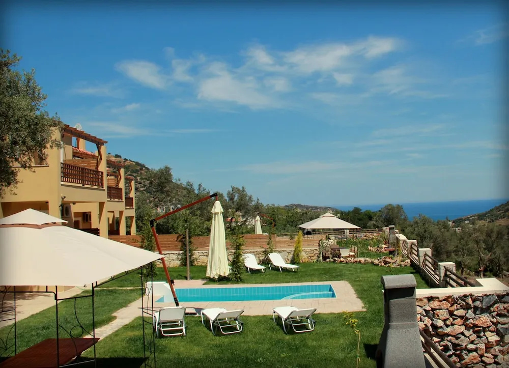 Armonia Uphoria Villa