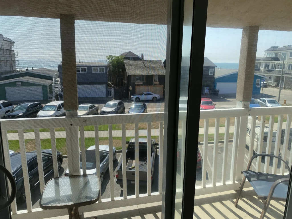Balcony & Terrace