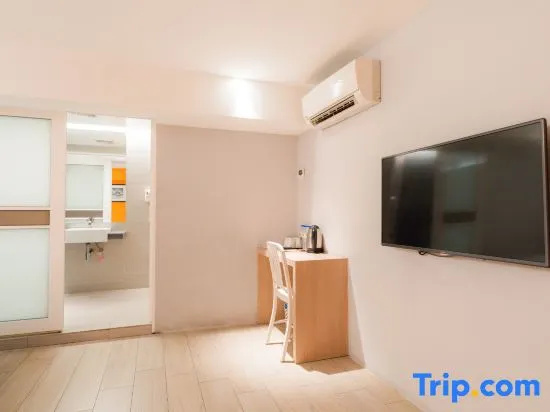 Orange Premier Hotel Taman Segar - Chambres