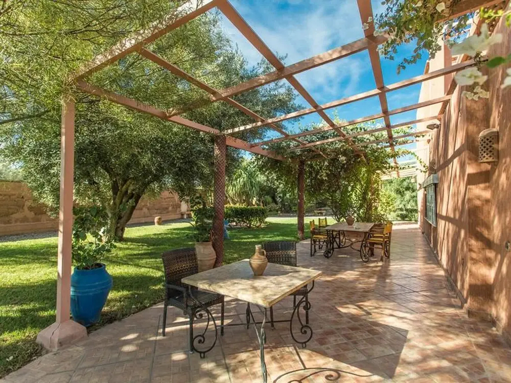 Villa les Oliviers 2 Bedrooms - A Setting of Tranquility - фото 21