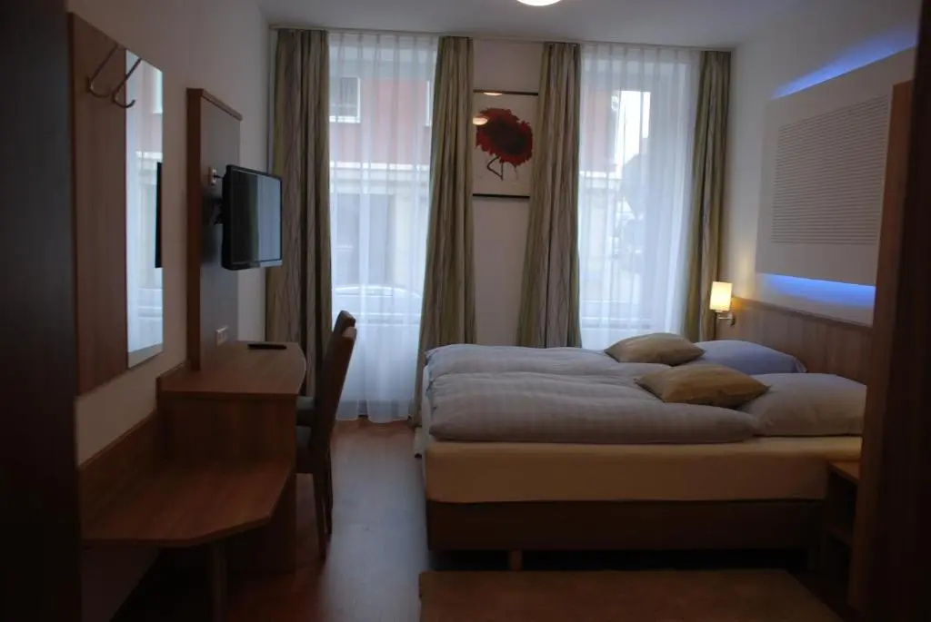 Hotel Rest Inn - Chambres