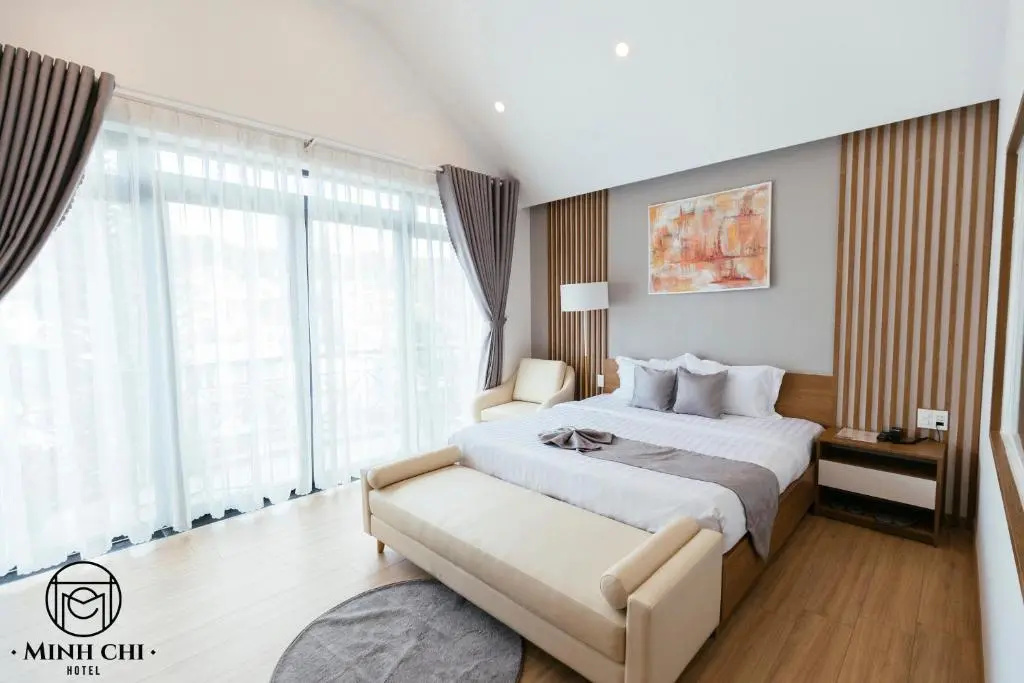Deluxe Double room with balcony (full double bed)