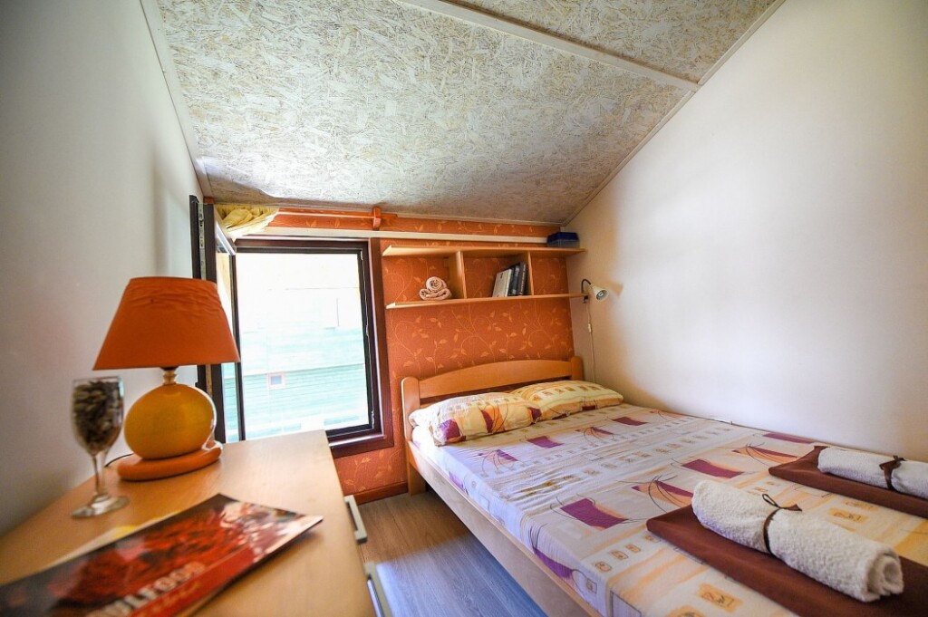 San Art Floating Hostel by null