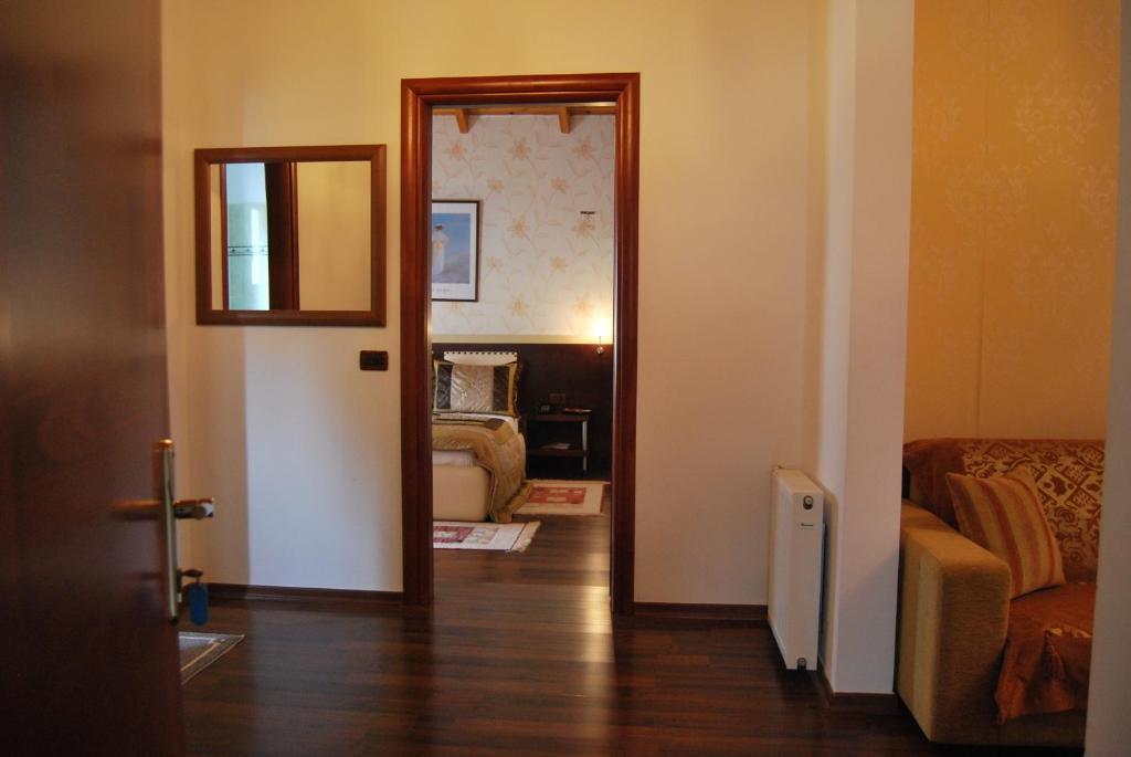 Hotel Panorama Sarande - фото 2