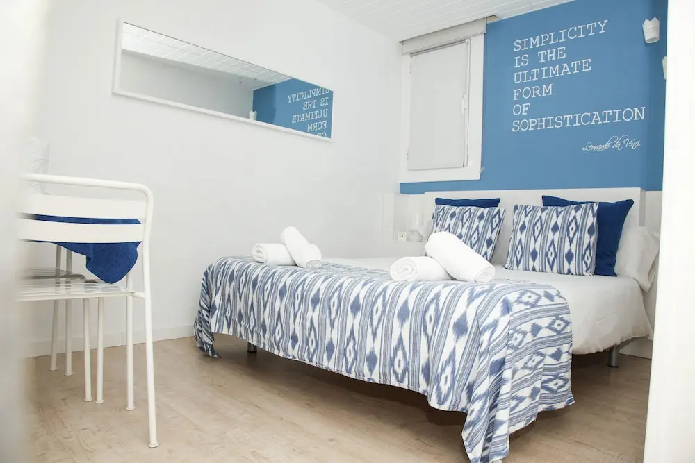 Economy room
