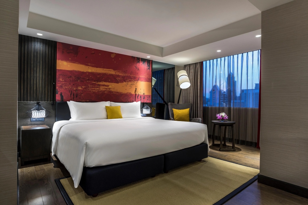 Отель Mercure Bangkok Sukhumvit 11 — фото