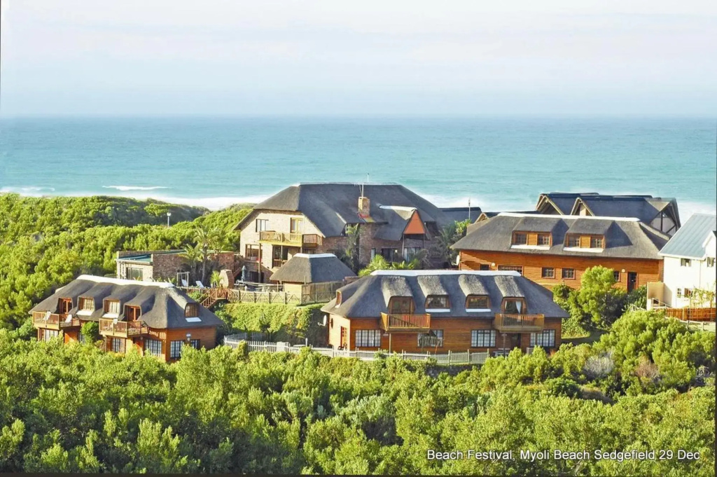 Seaside Vacation Studio @ Shearwater Myoli Beach