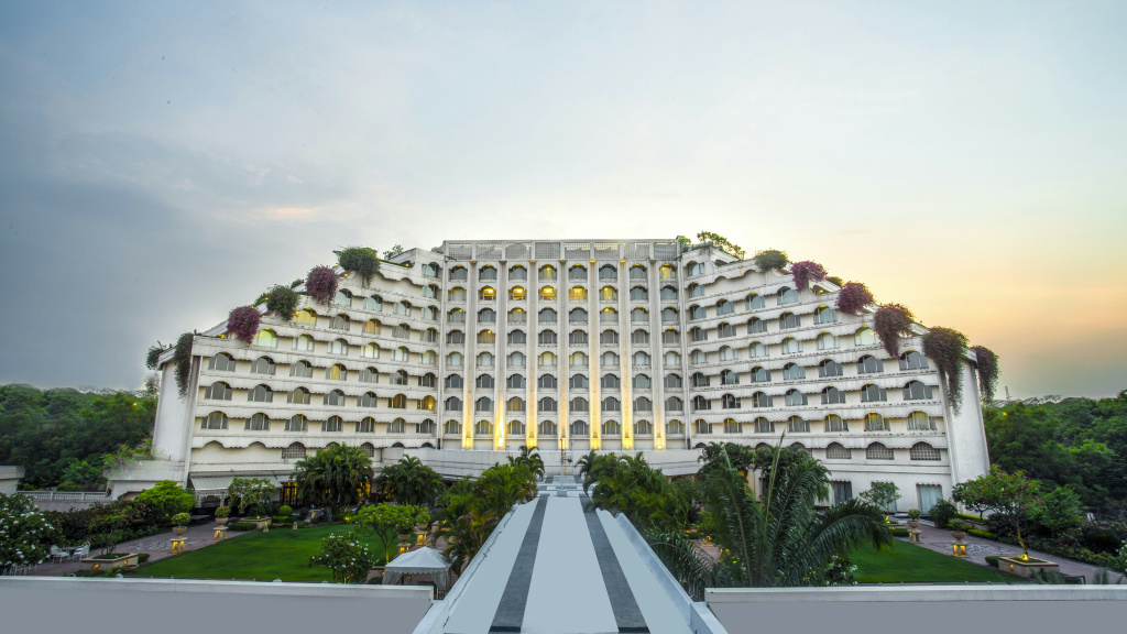 Taj Krishna - Général