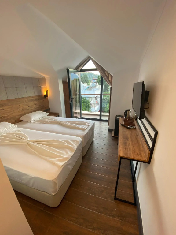 Orion Beach Hotel - Général