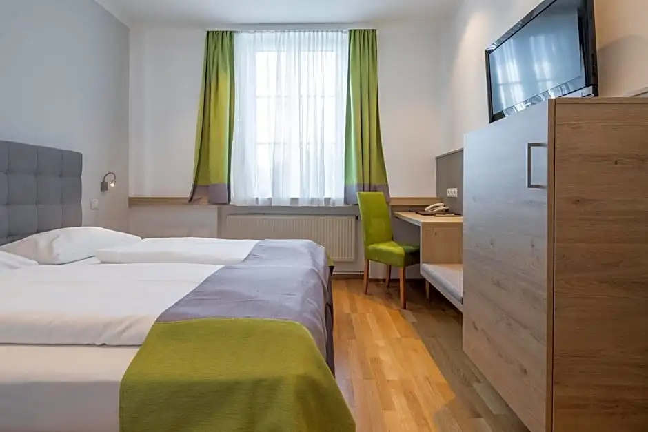 Hotel Unter den Linden - Chambres