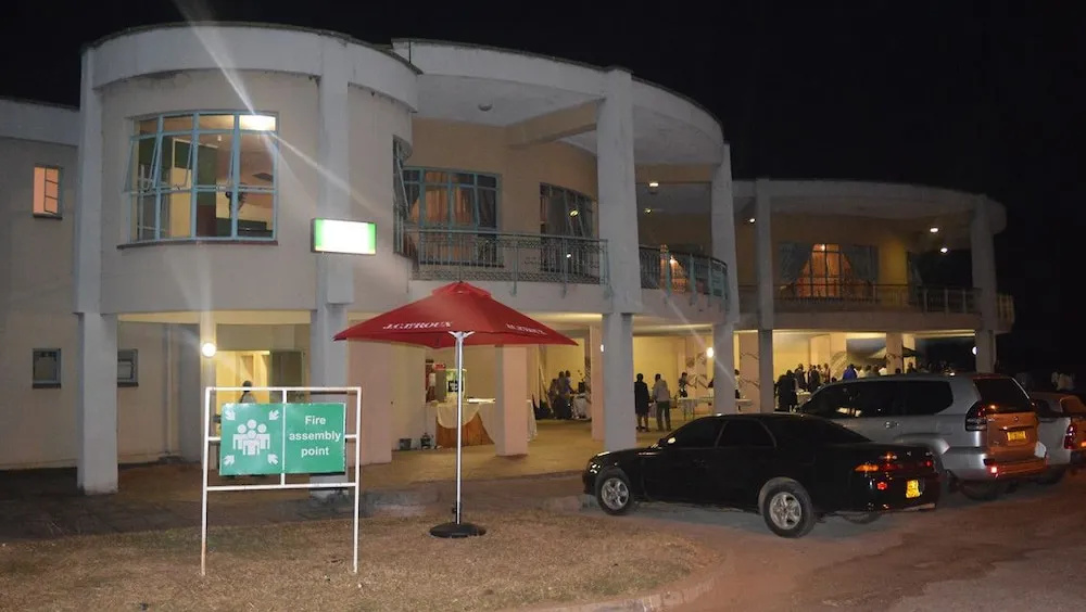 Cut Hotel