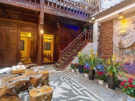 Lijiang Qinyaxuan Boutique Inn