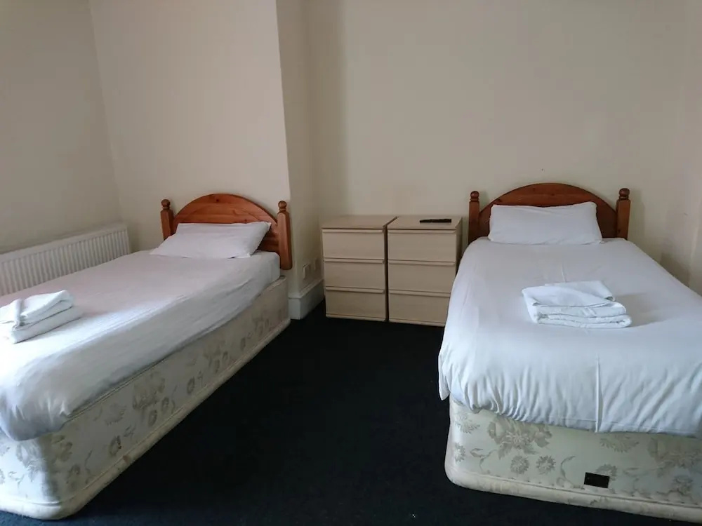 Standard Double room (twin beds)