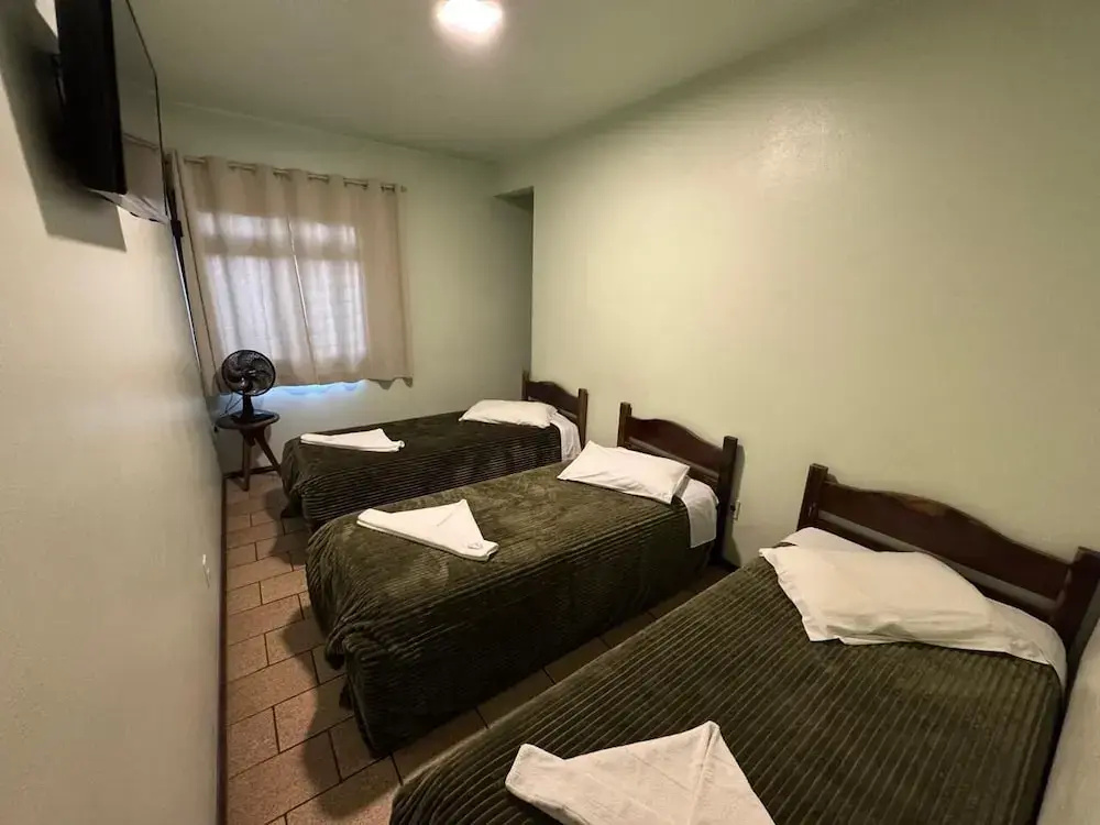 Economy Triple room