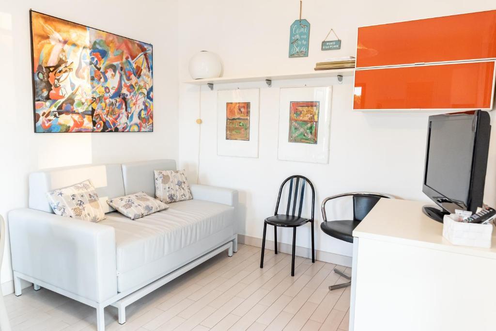 gallery_image_hidden_10