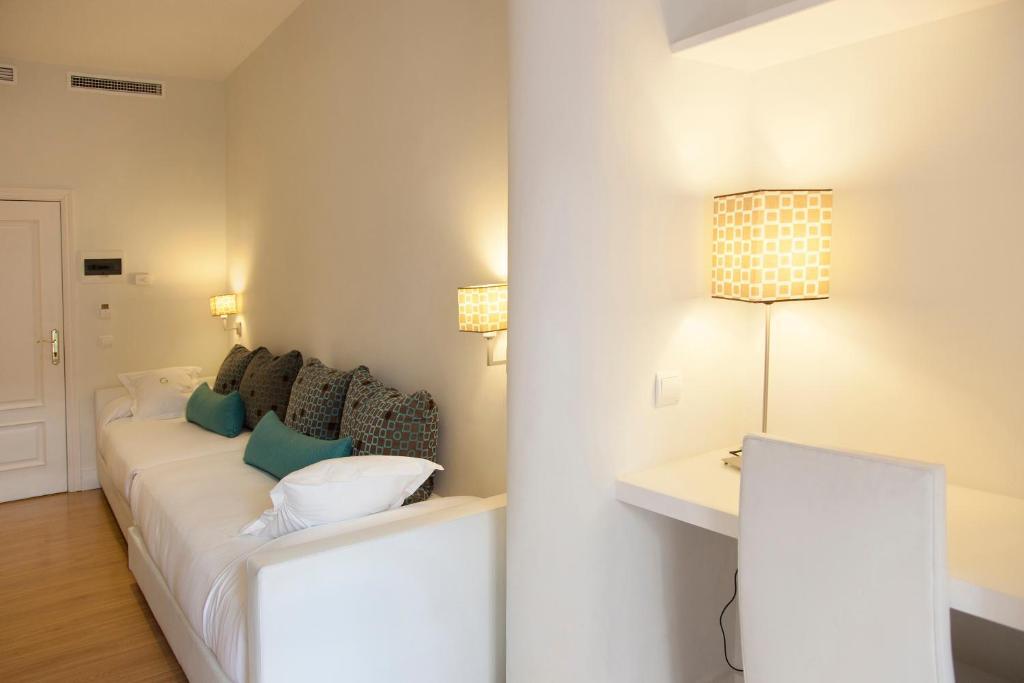 Hostal Goya by null
