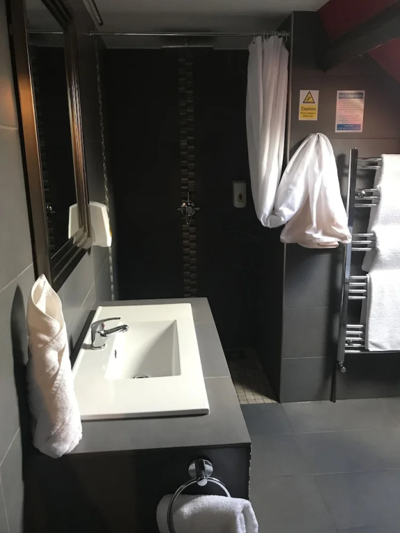 Bennetts Hotel - Chambres