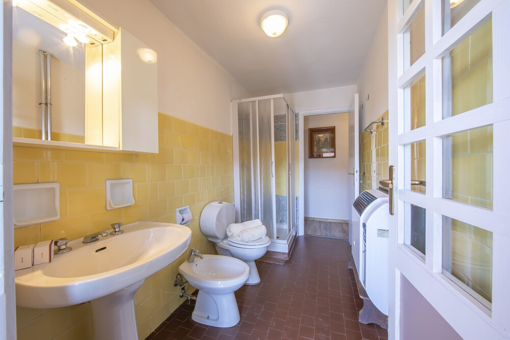 Standard Cottage