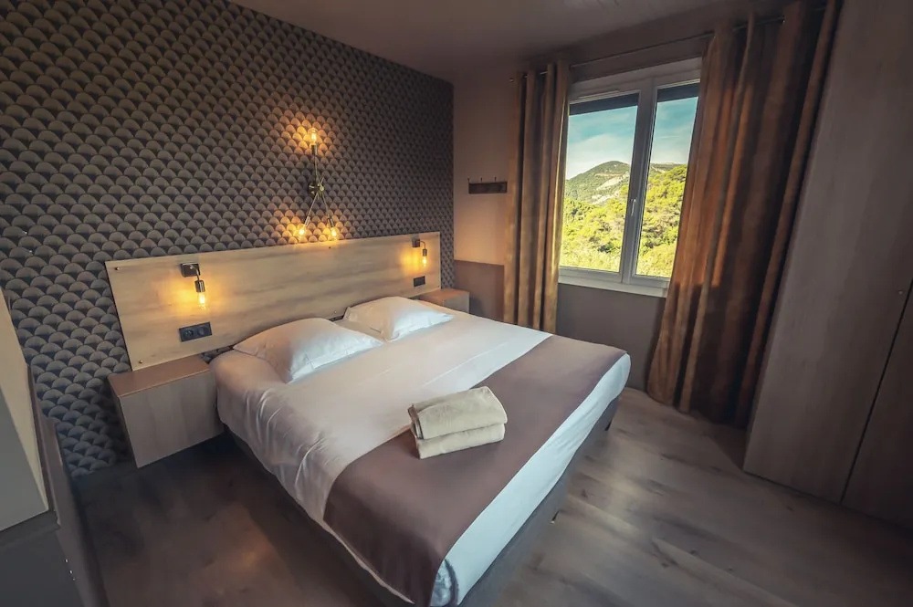 Logis Hôtel Restaurant Le Plantevin - Chambres