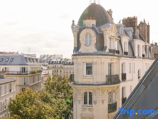Hôtel Joli Môme 99