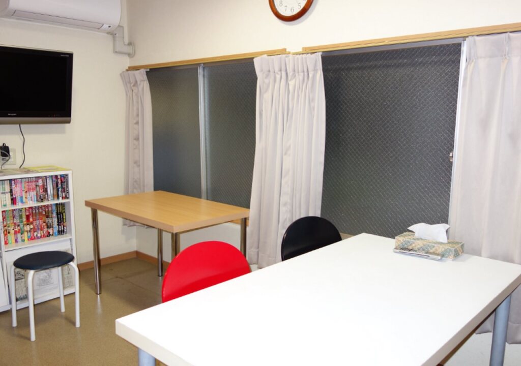 Image 3