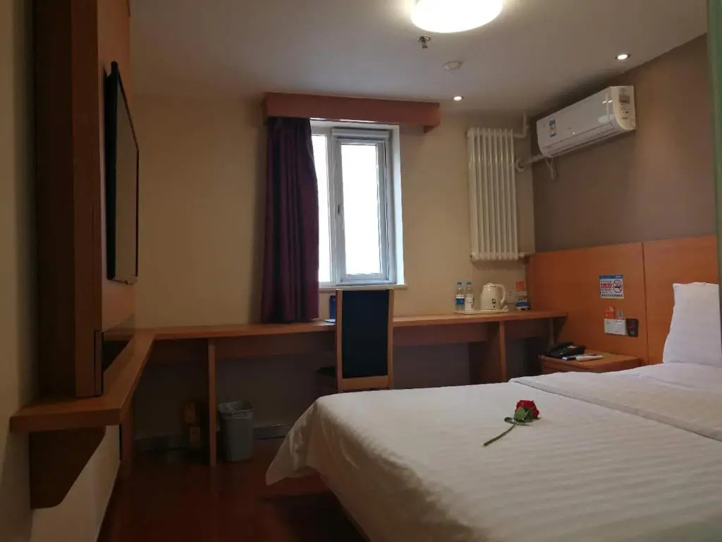 7 Days Premium·Beijing Dongzhimen Airport Express Station - Chambres