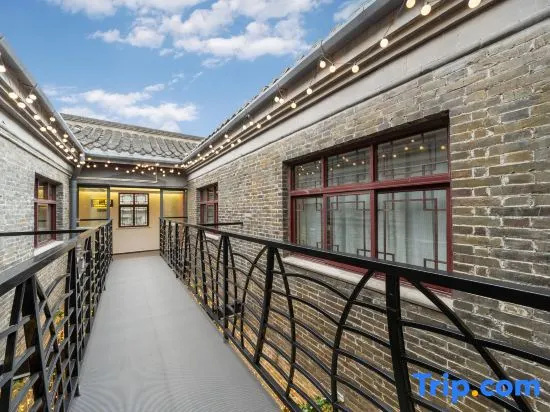 Balcony & Terrace